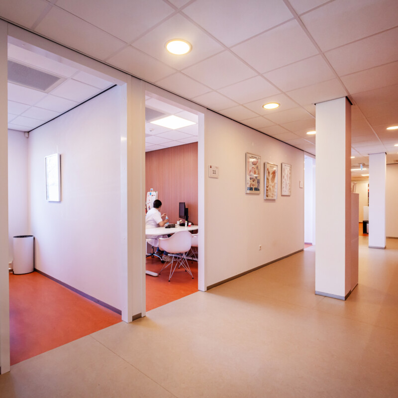 Interior photo of Amsterdam Clinic