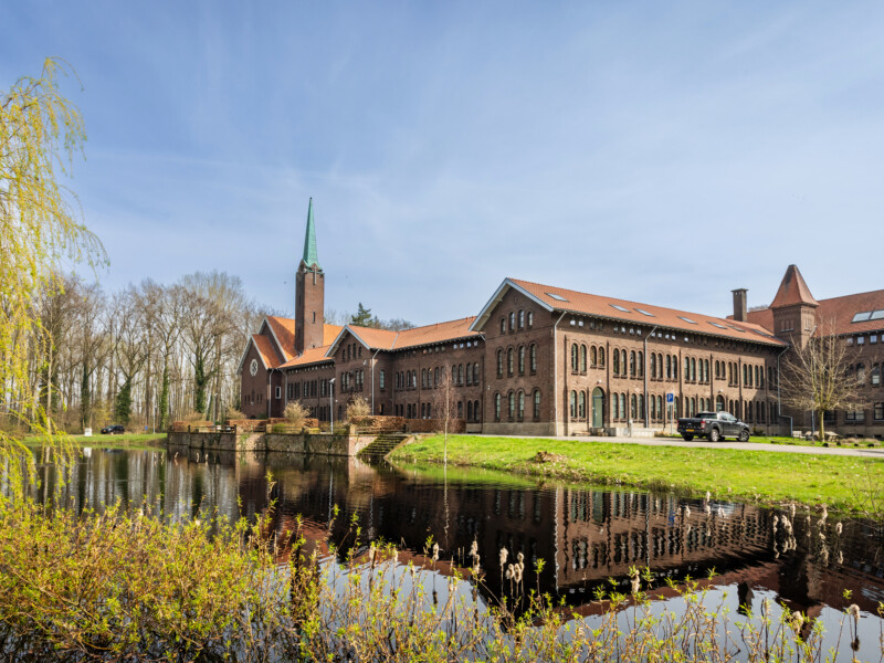 Exterior photo of Damianenkloosteer in Sint-Oedenrode